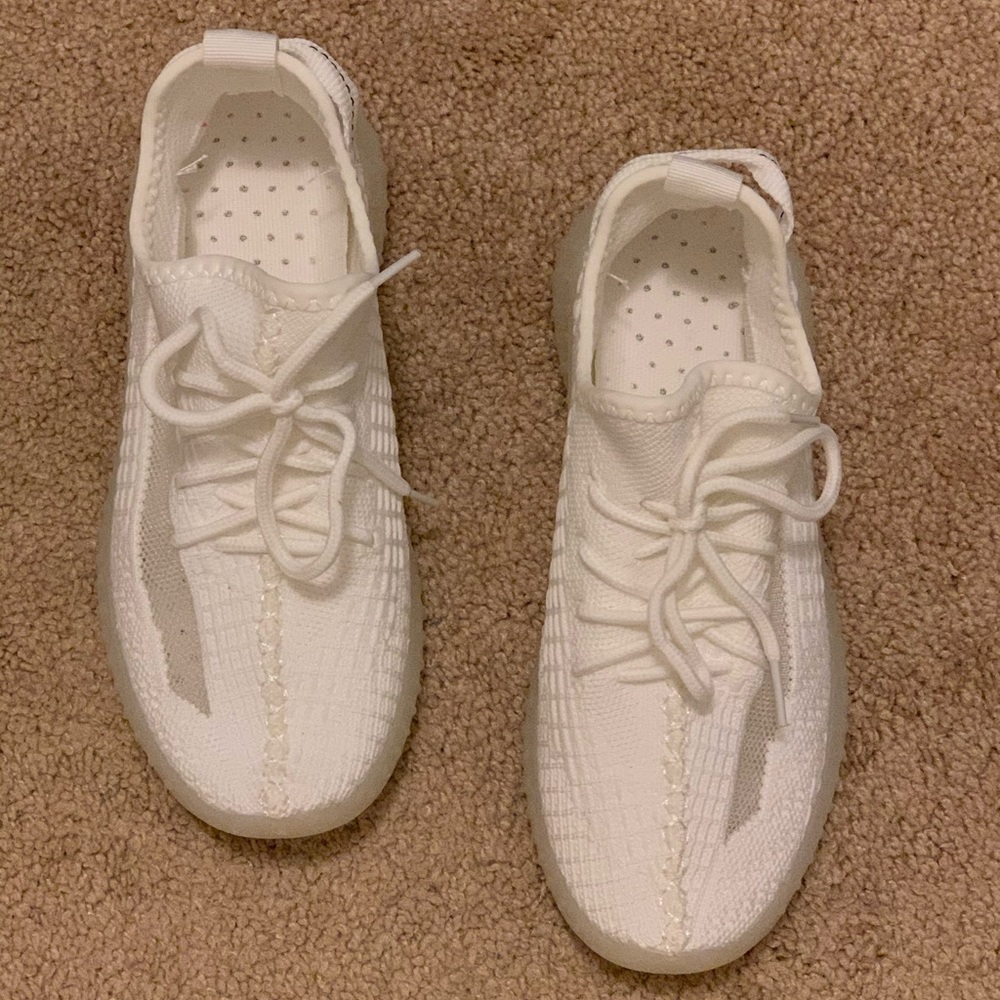 Women’s Athletic Sneaker